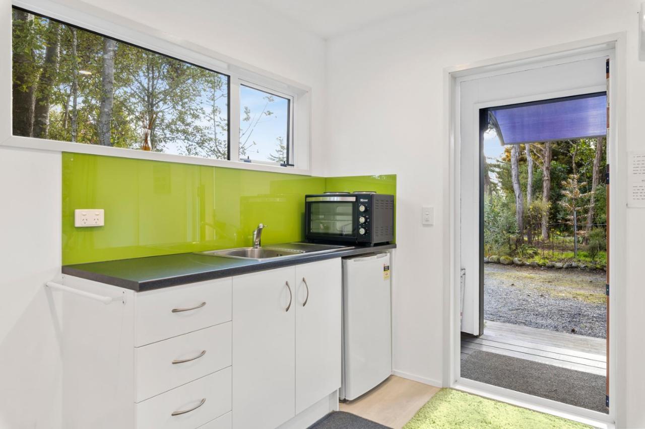 Bellbird Cottage - Lake Taupo Bach Waitahanui المظهر الخارجي الصورة
